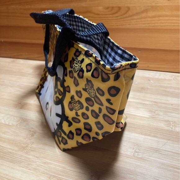 Small Hello Kitty Cheetah Print Bag - Picture 7 of 8